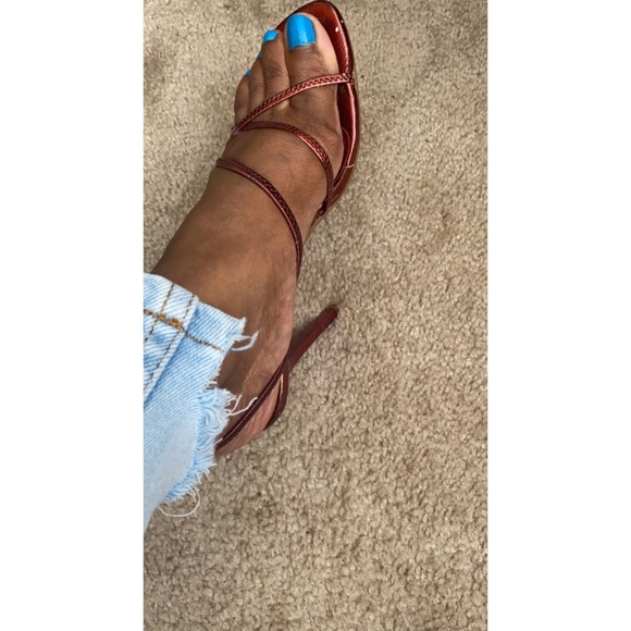 NEW LISTING!! MICHAEL ANTONIO STRAP HEELS - Picture 11 of 15